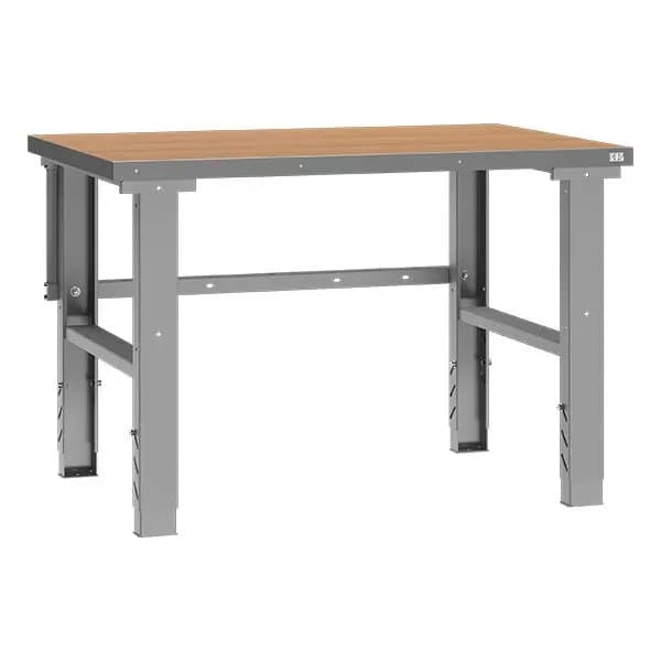 Verkstedbenk med eik bordplate