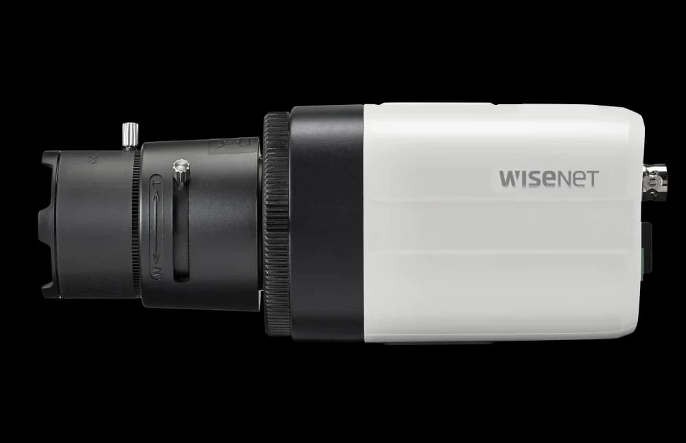 HCB-6001 2.0MP. D-N 1080p Analog HD+