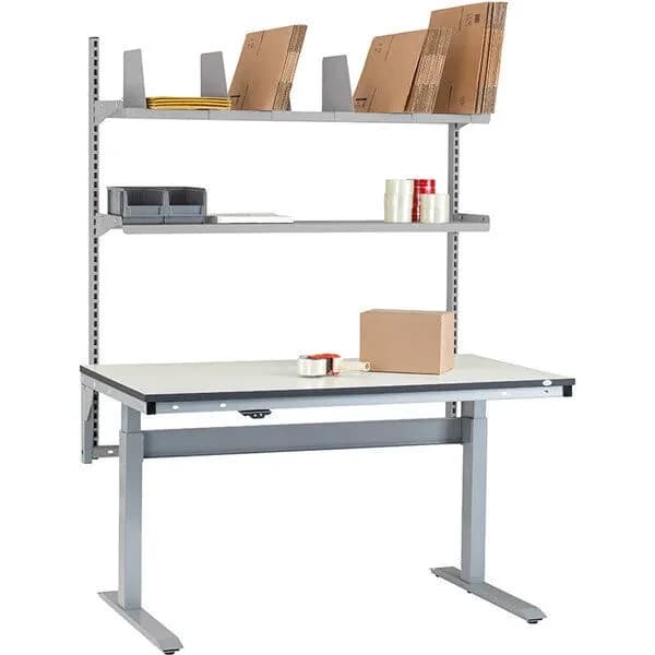 ErgoMini pakkebord Konfig.10 · Pakkebord · 1500 x 800 mm · Elektrisk · 734 - 1184 mm · 250 kg · 20 mm/sek · 24 mm · Høytrykkslaminat · Lys grå · Mørk g